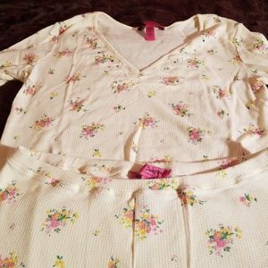 Betsey Johnson jammies